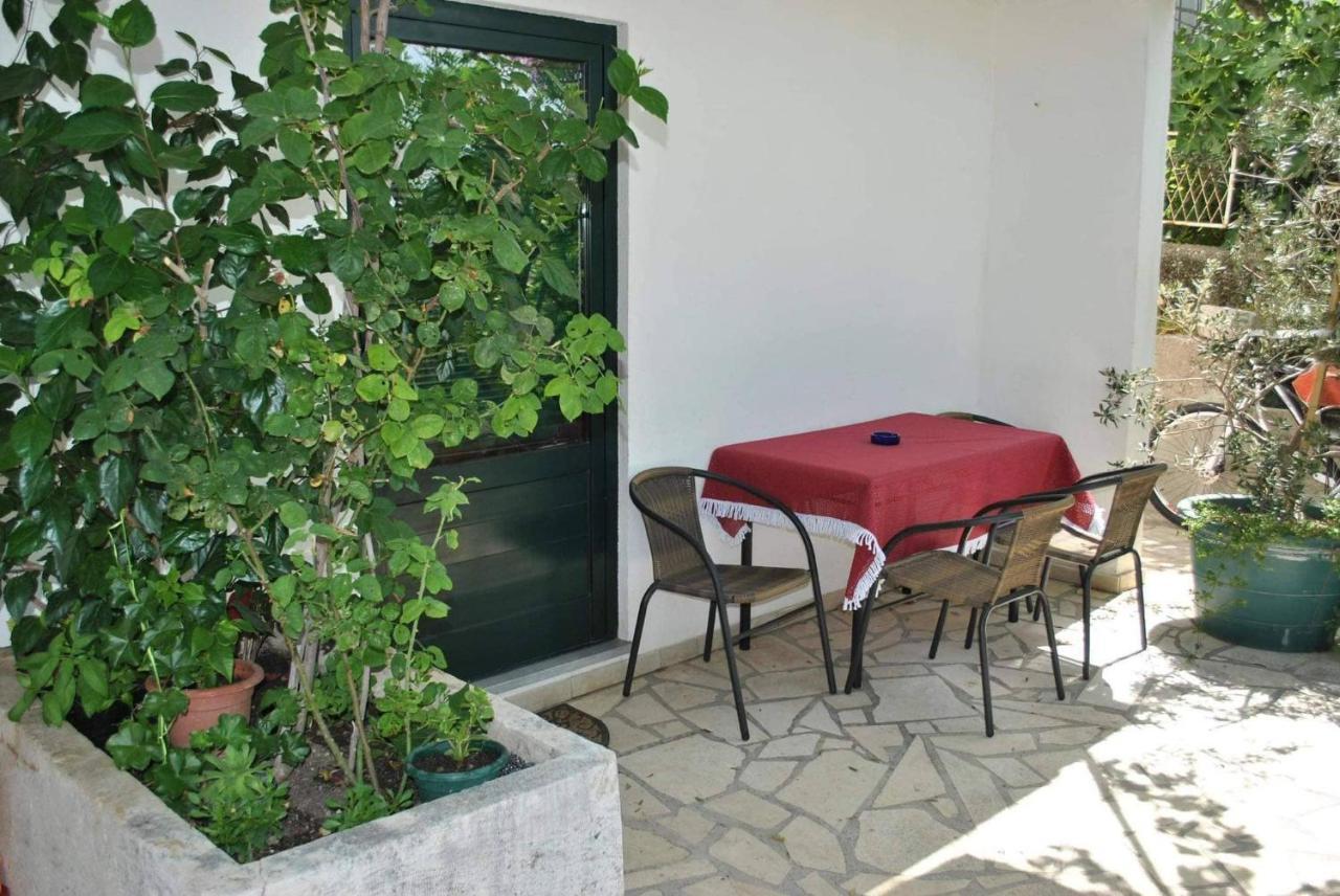 Apartmani Gradac Градац Экстерьер фото