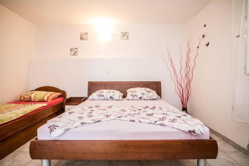 Apartmani Gradac Градац Экстерьер фото
