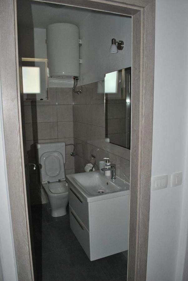 Apartmani Gradac Градац Экстерьер фото